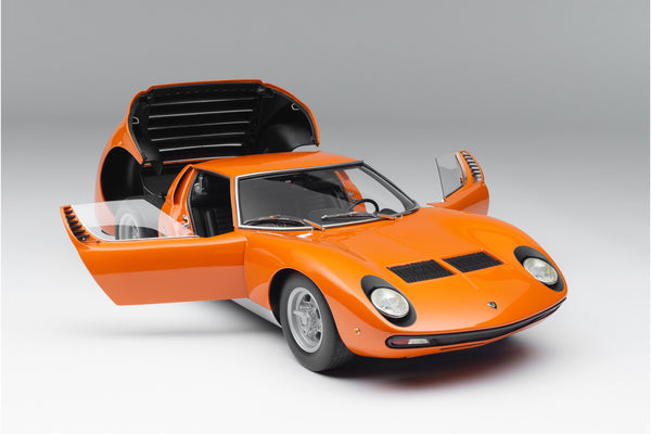 1971 Lamborghini Miura P400 SV at 1:8 scale – Amalgam Collection