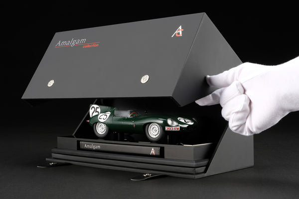 Wir stellen den Jaguar D Type im MaBstab 1 18 vor Amalgam Collection