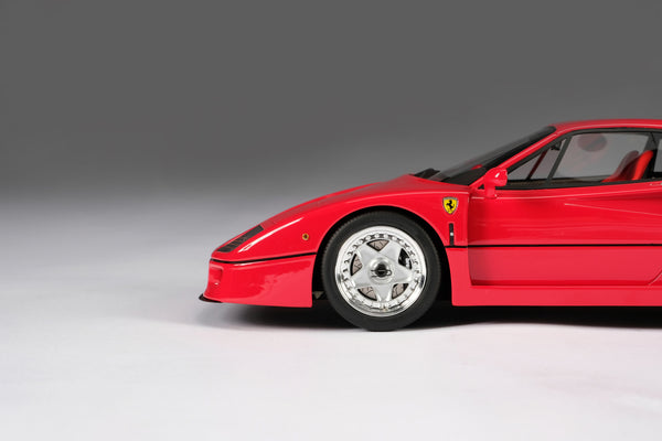 フェラーリ F40 – Amalgam Collection