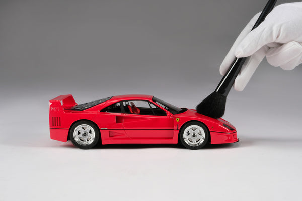 フェラーリ F40 – Amalgam Collection