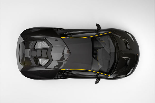 Lamborghini Centenario (2016) – Amalgam Collection