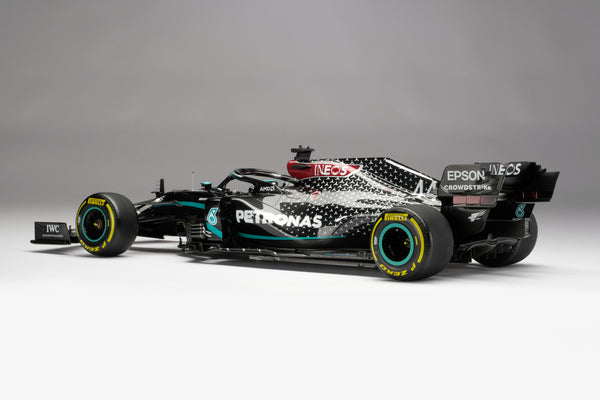 Volante de Mercedes-AMG F1 W11 EQ Performance (2020) – Amalgam Collection