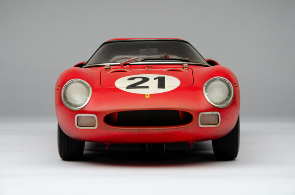 フェラーリ 250 LM - 1965 年ル・マン優勝車 - 風化したレース – Amalgam Collection