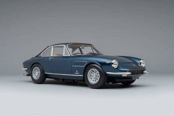 1/43 1966 Ferrari 330 GTS Spider ◆ Designed by Pininfarina ◆ フェラーリ - アシェット