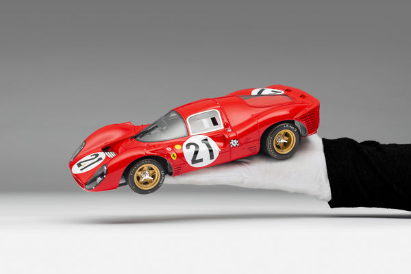 フェラーリ330P4-1967ルマン-2位-クラス優勝 – Amalgam Collection