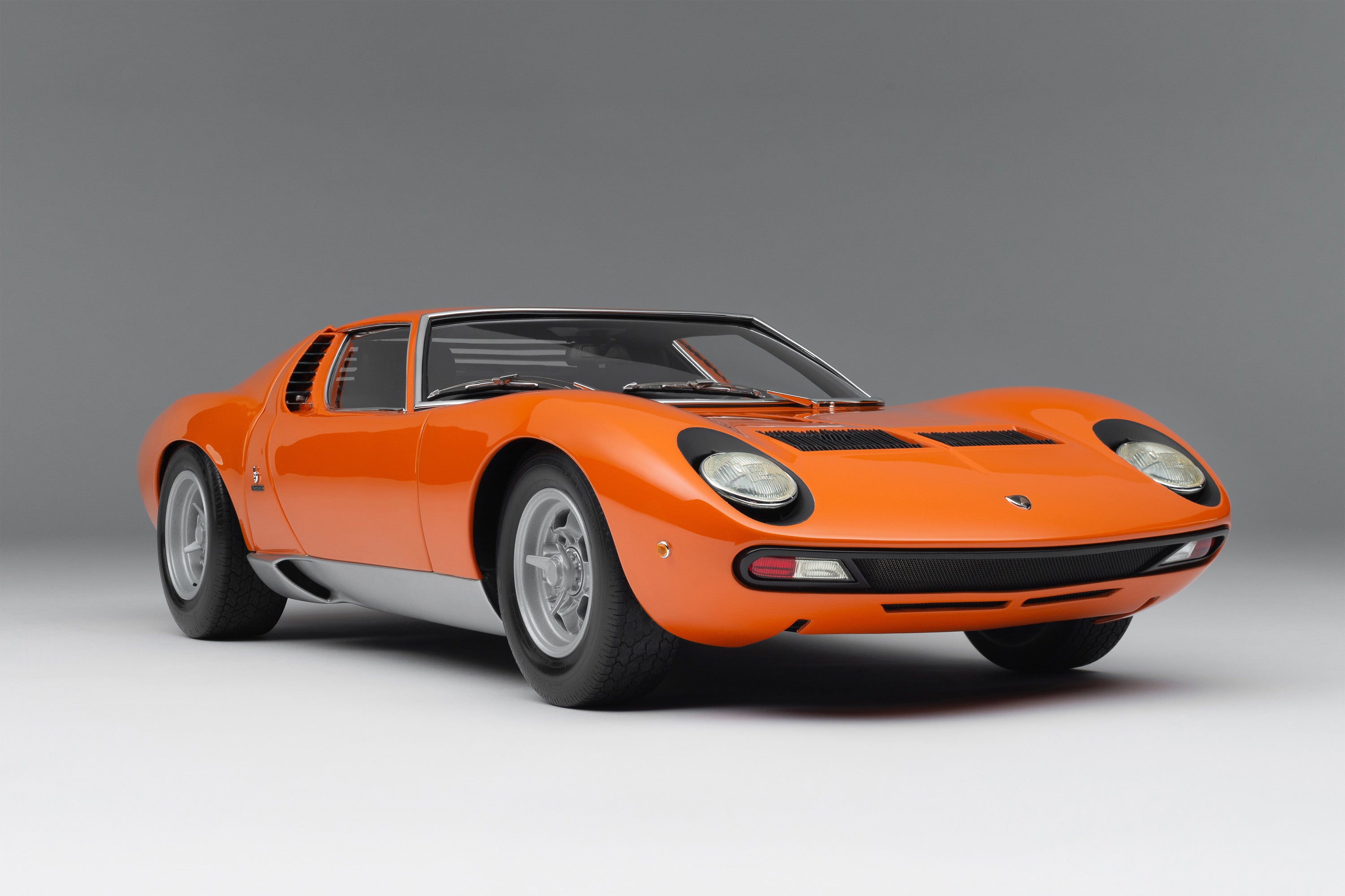 Lamborghini Miura P400 SV (1971) – Amalgam Collection