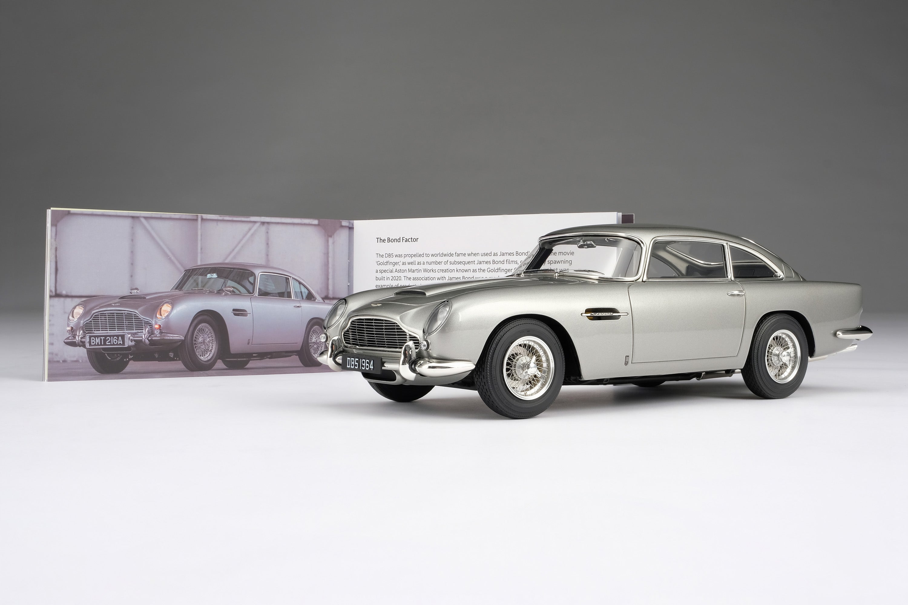 Aston Martin DB5 Vantage – Amalgam Collection