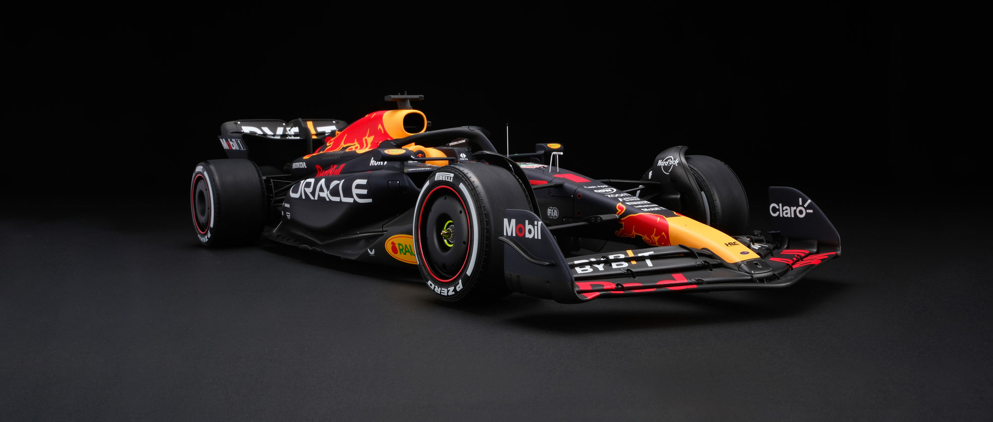 2023 F1 Car Model Red Bull Racing Rb19 With Showcase 1:43 Scale