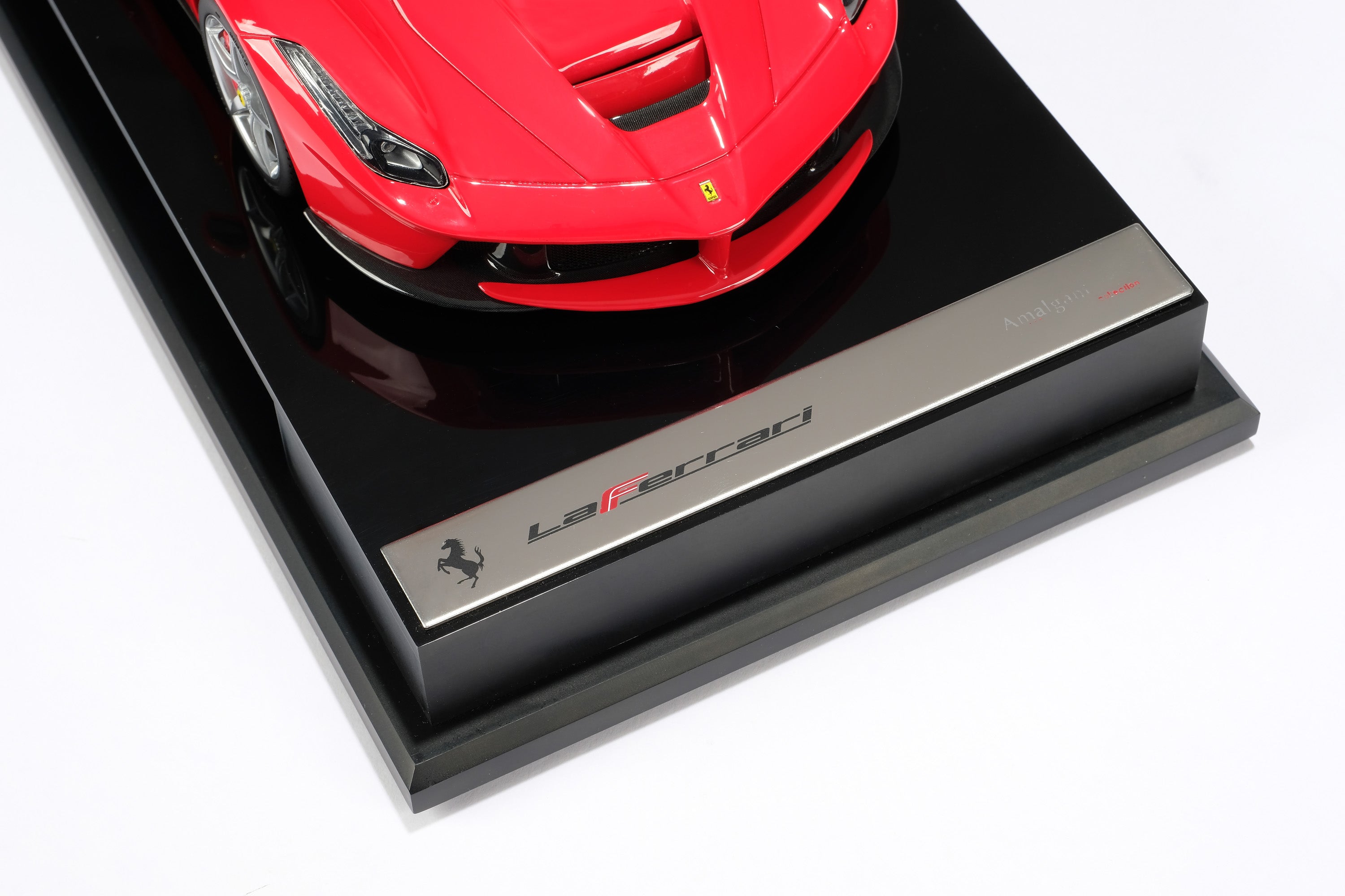 Ferrari LaFerrari 1:18 – Amalgam Collection