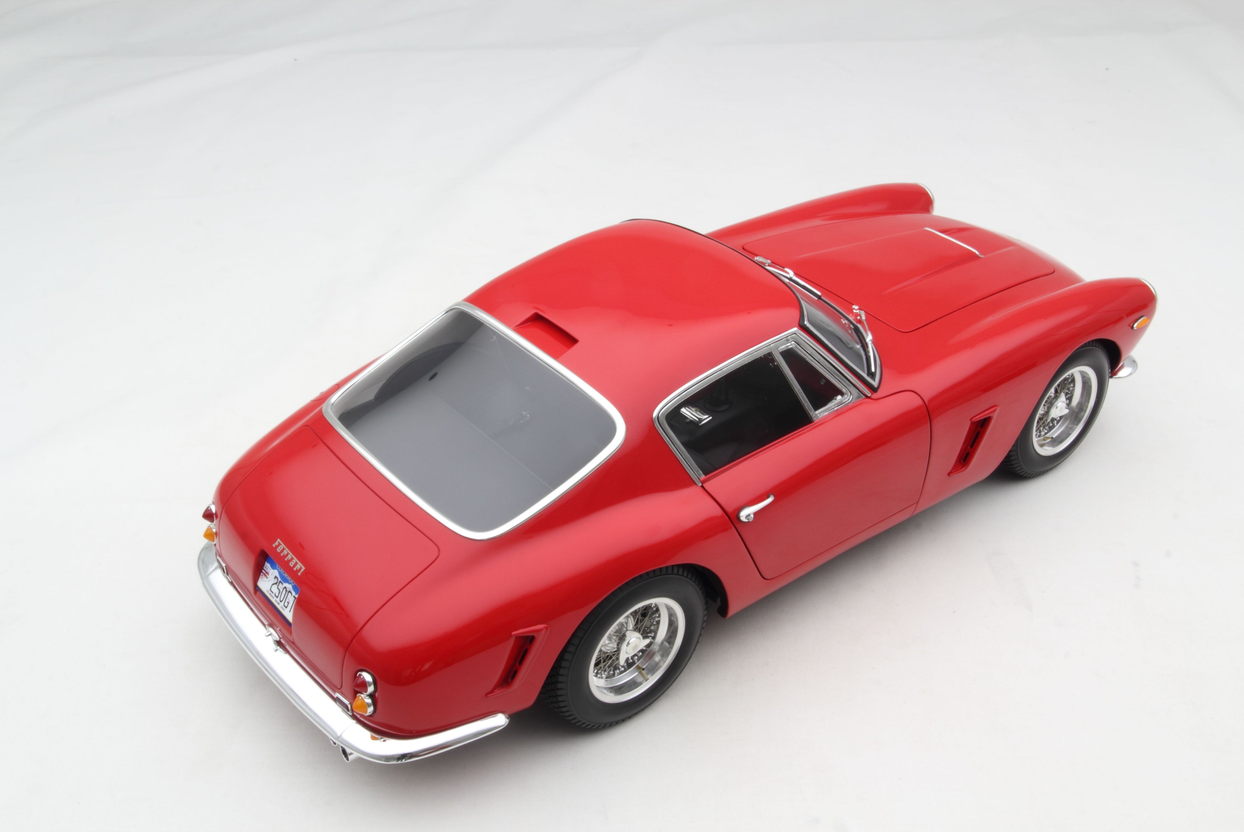 Ferrari 250 GT Berlinetta SWB (1961) – Amalgam Collection
