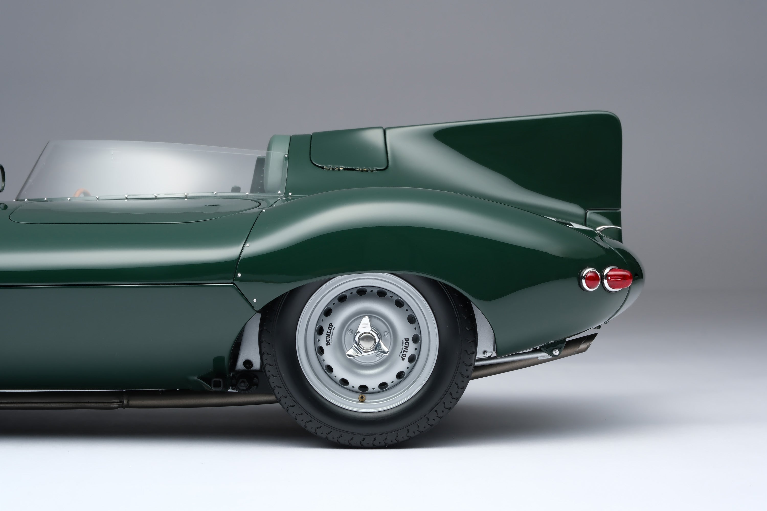 ジャガー Dタイプ ルマン24時間 優勝車 1955年 #6 (ホーソン/ビューブ) (ミニカー) - ホビーサーチ ミニカー