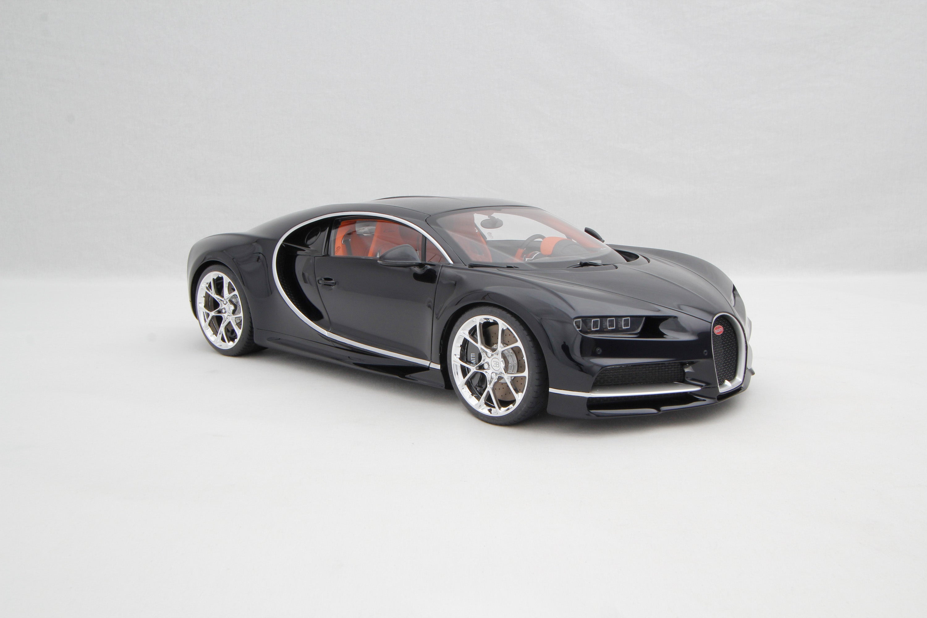 Bugatti Chiron   Tailor Made – Amalgam Collection