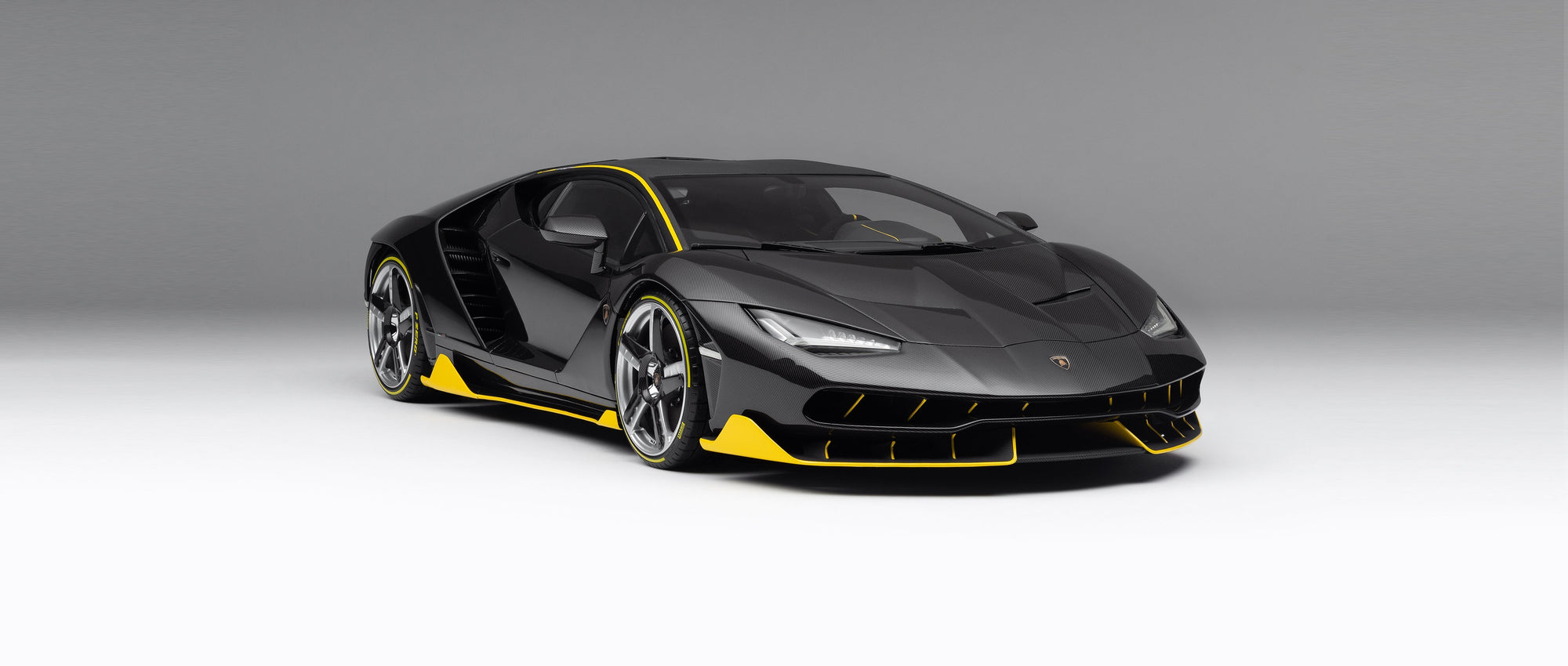 Lamborghini Centenario (2016)