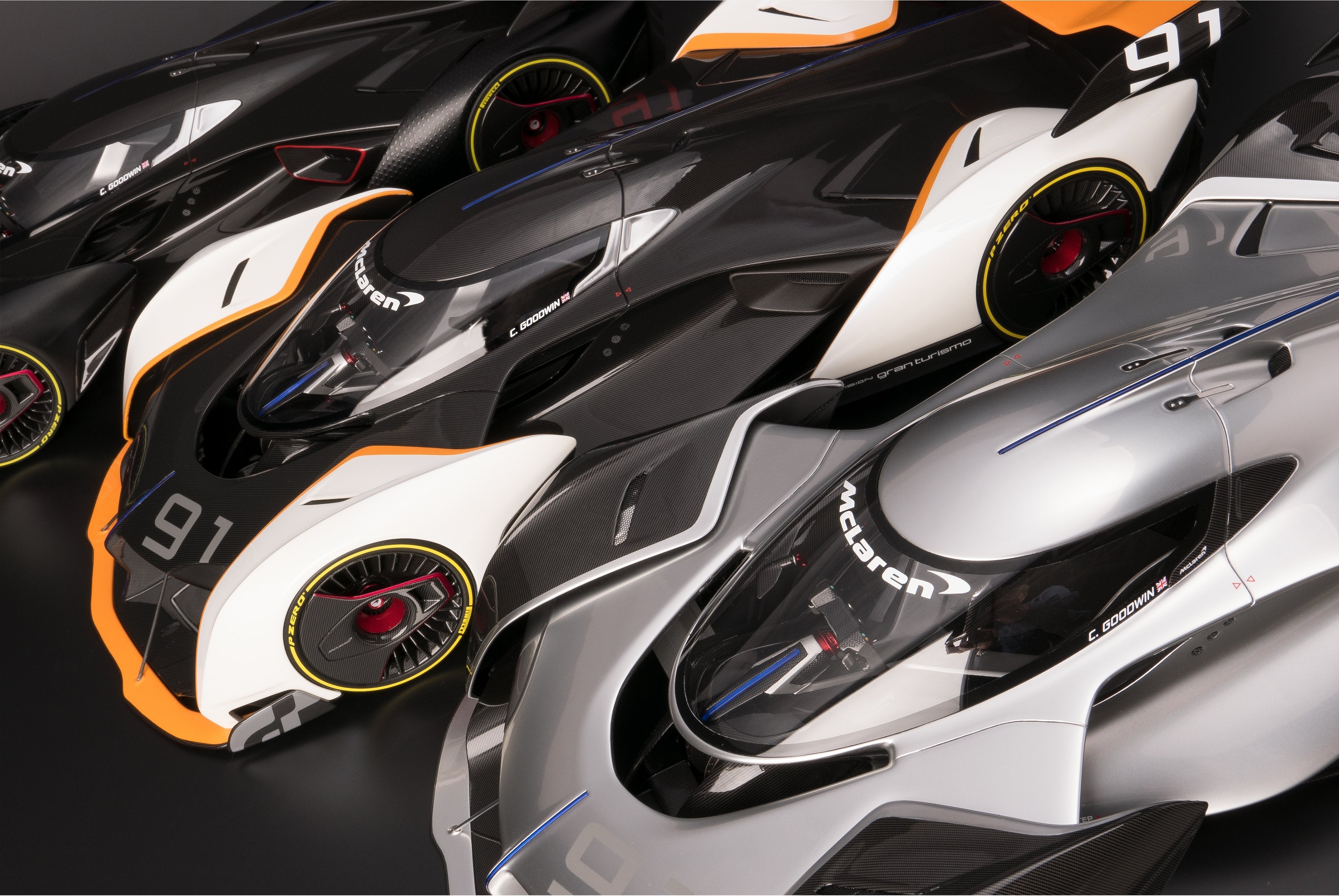 McLaren Ultimate Vision Gran Turismo - Signed Edition – Amalgam Collection