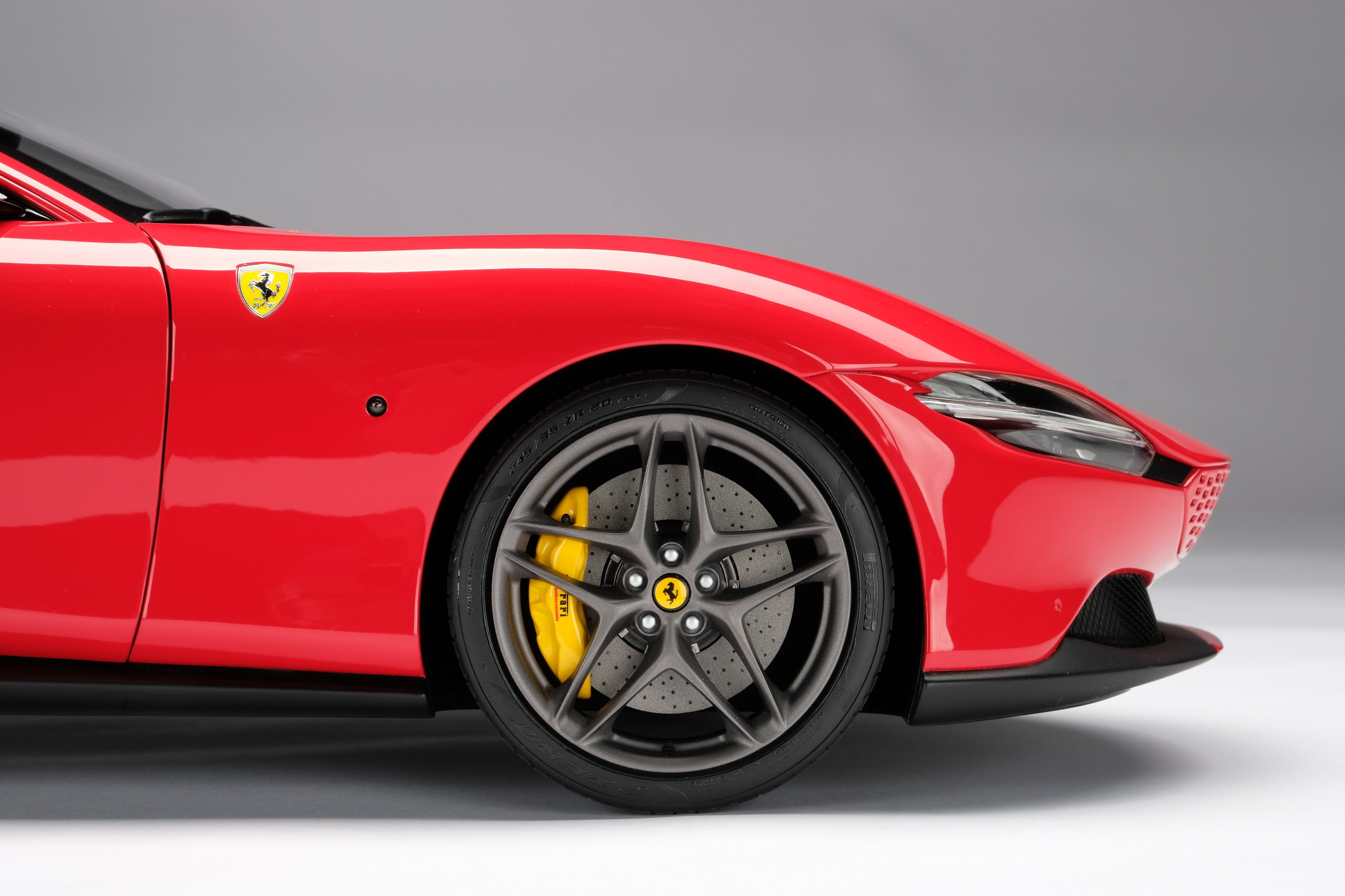 Ferrari Roma – Amalgam Collection