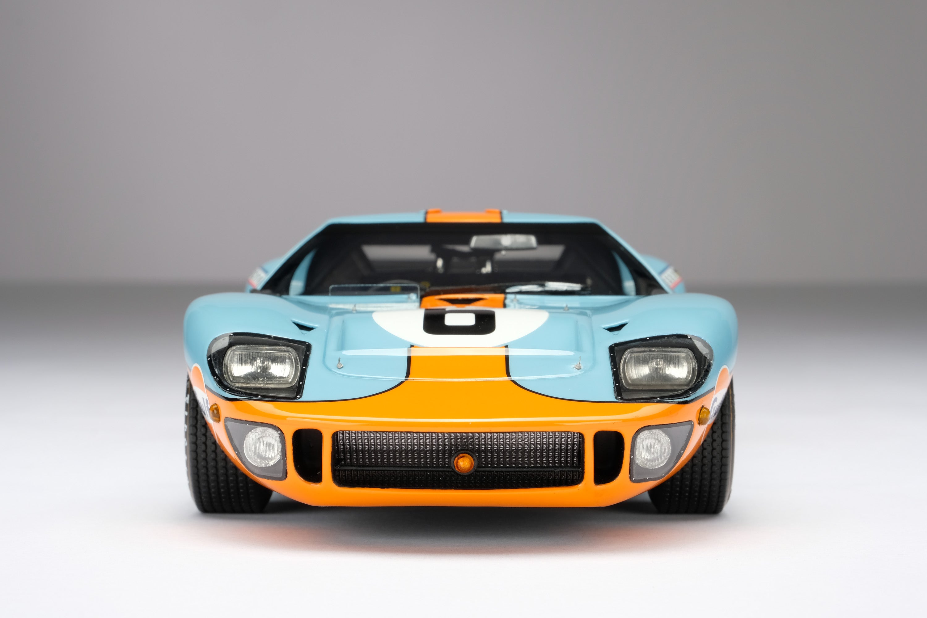 Ford GT40 - 1969 Le Mans Winner – Amalgam Collection