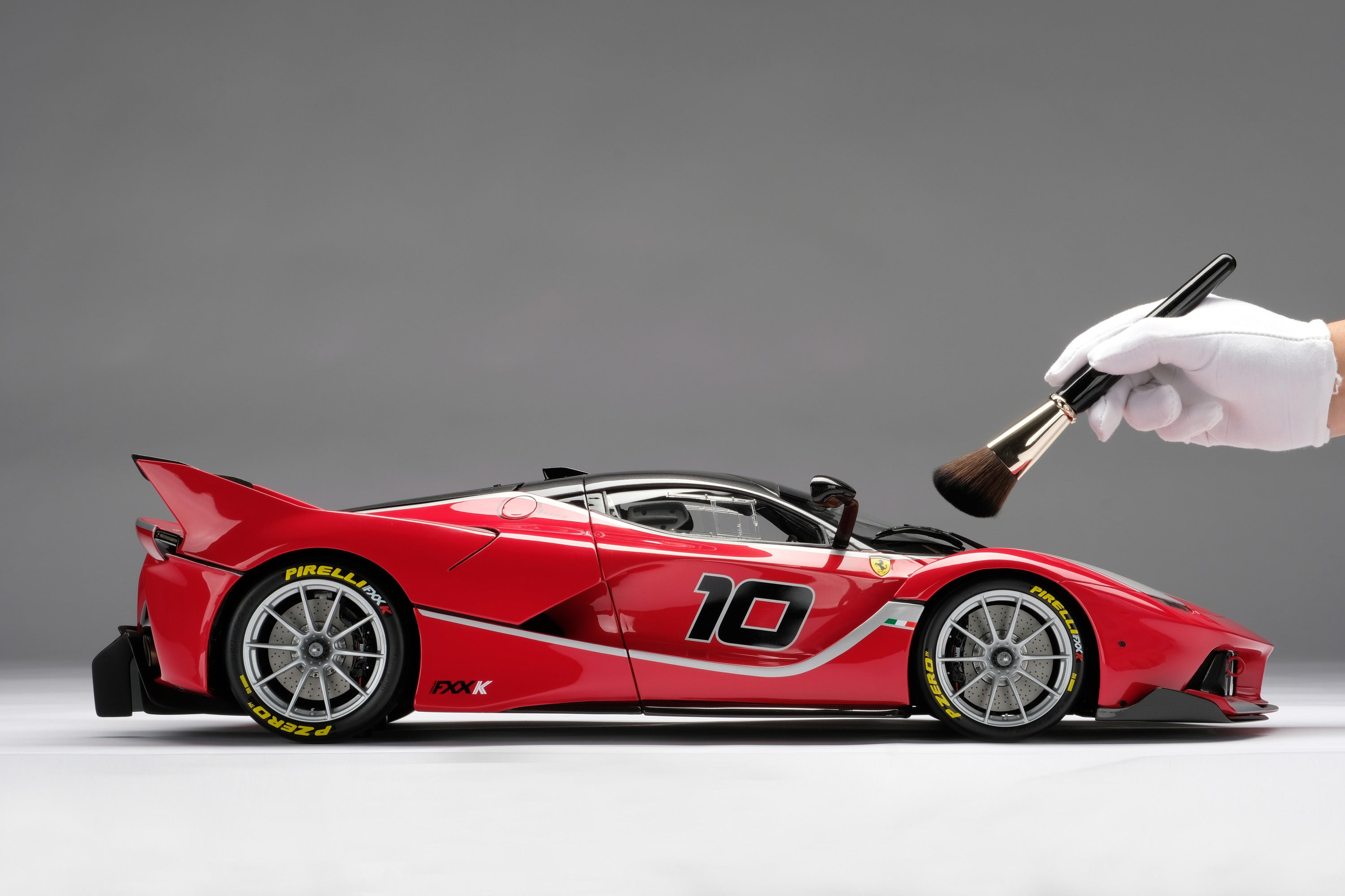 セールAMALGAM FERRARI FXX K 2014 アマルガムフェラーリ FXX K スーパーカー人気合金模型車ミニカーコレクション1:8スケール S56 レーシングカー