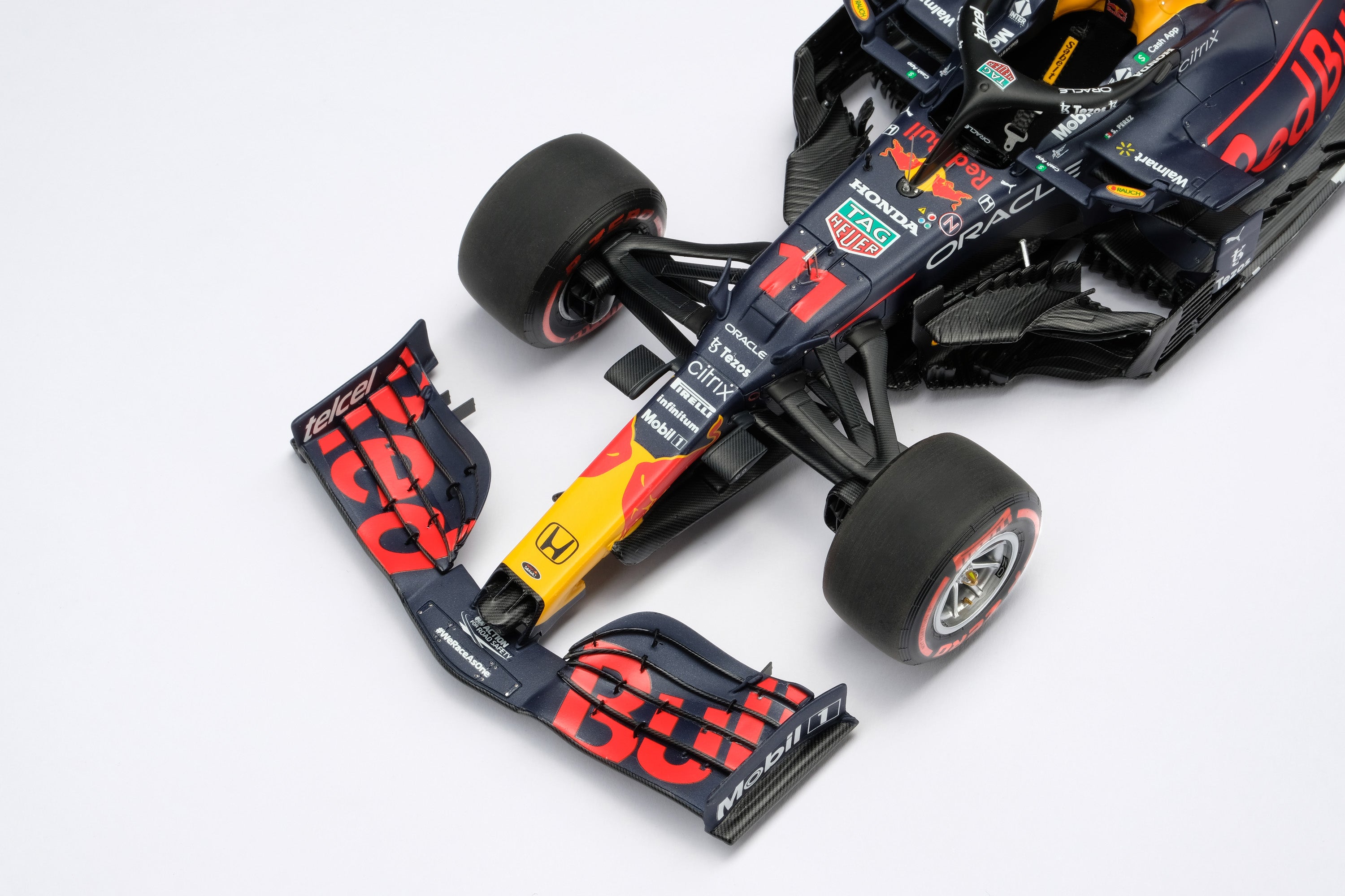 Red Bull Racing Honda RB16B - 2021 Abu Dhabi Grand Prix – Amalgam Collection