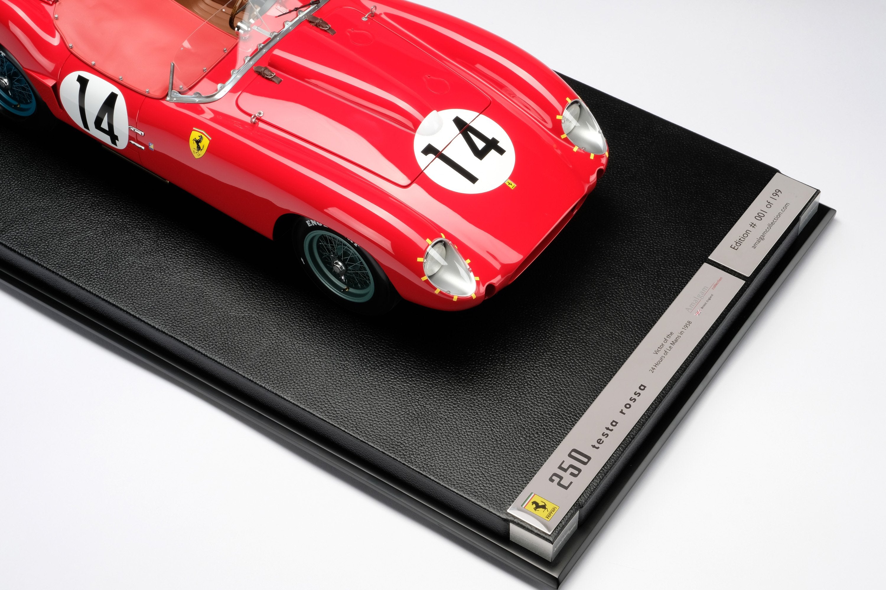 フェラーリ 250 TR - 1958 年ル・マン優勝車 – Amalgam Collection