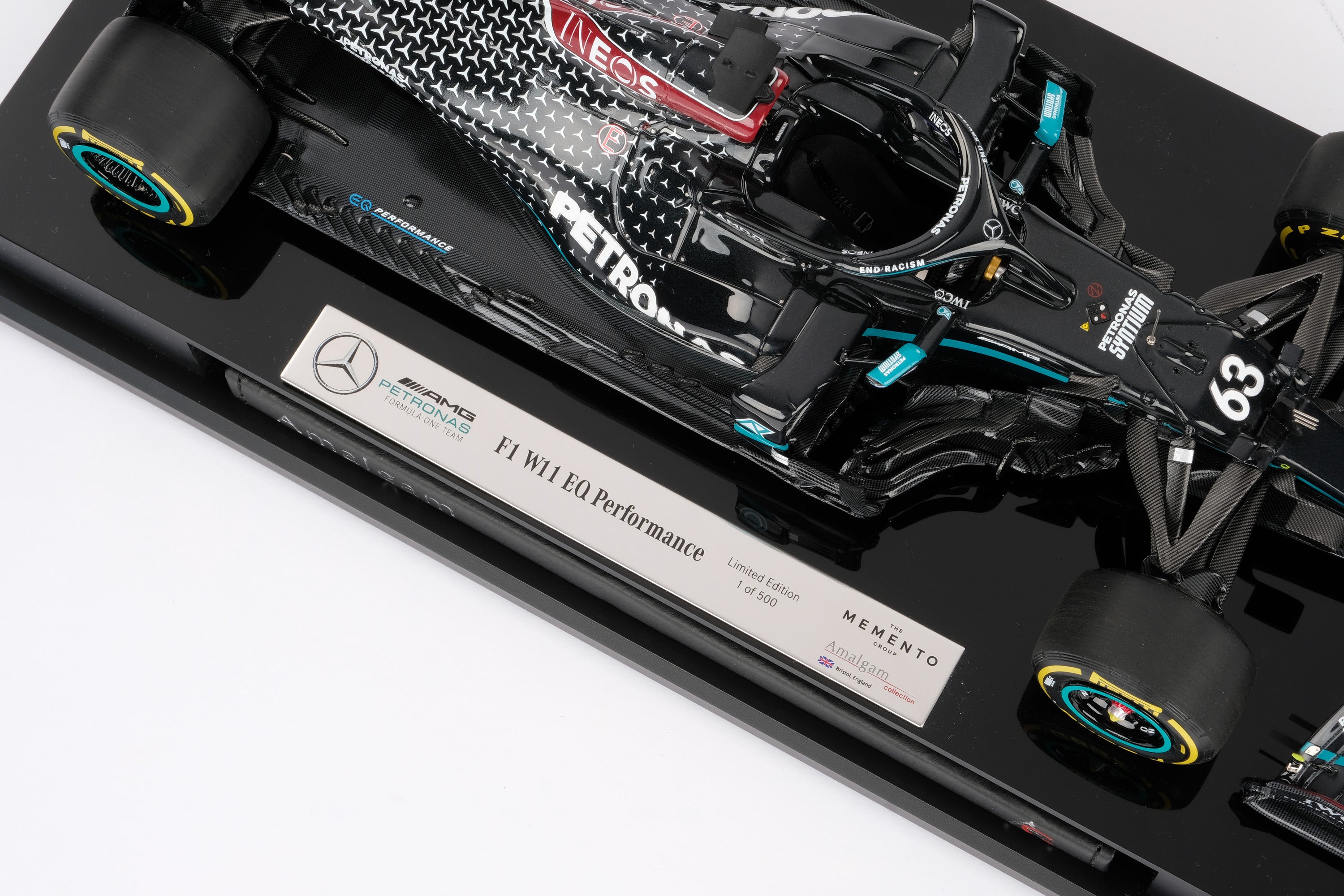 Volante de Mercedes-AMG F1 W11 EQ Performance (2020) – Amalgam Collection