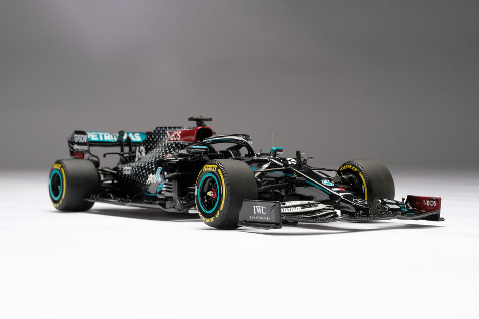 Mercedes-AMG F1 W11 EQ Performance – Amalgam Collection