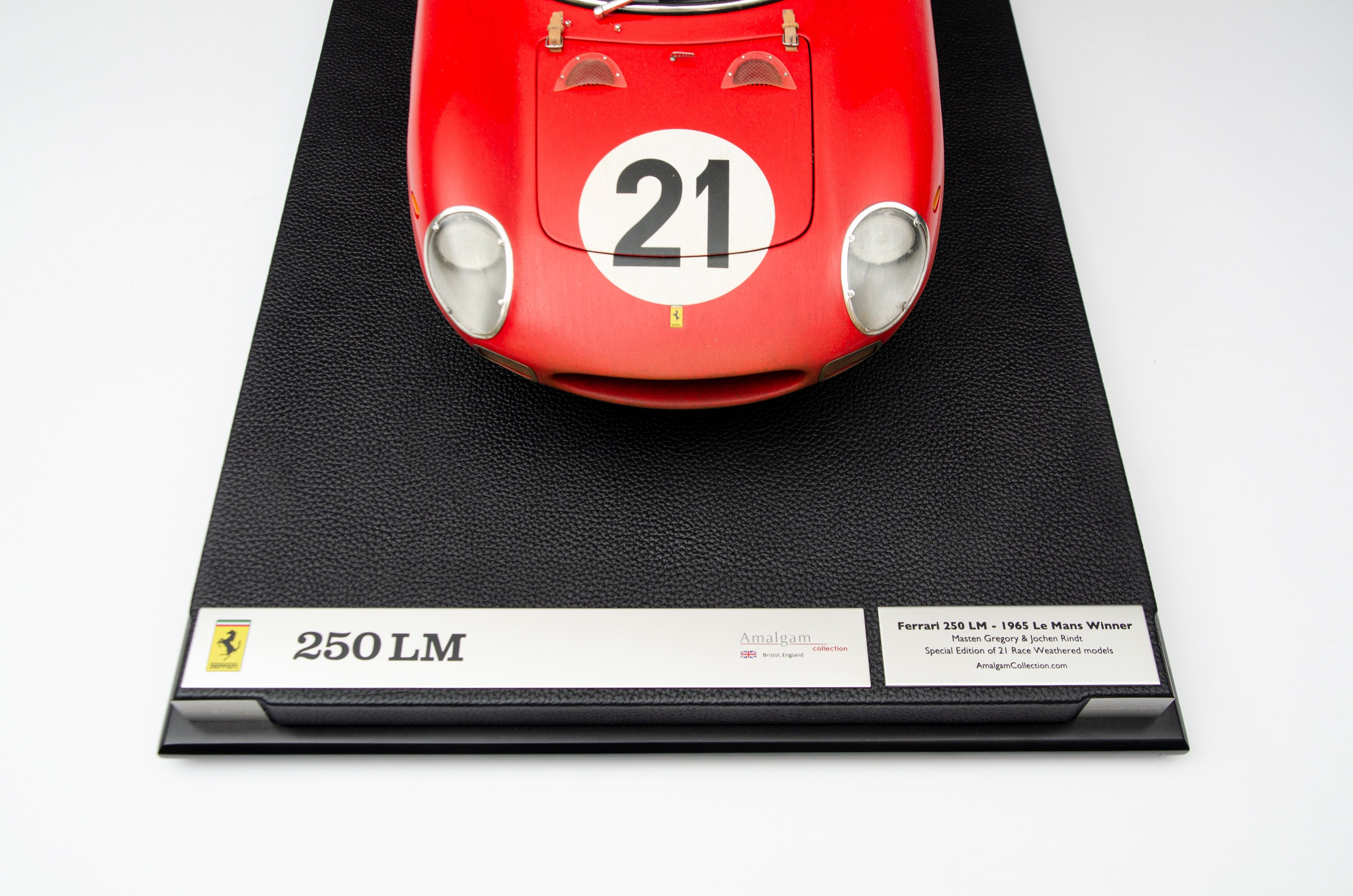 Ferrari 250 LM - 1965 Le Mans Winner - Race Weathered – Amalgam 