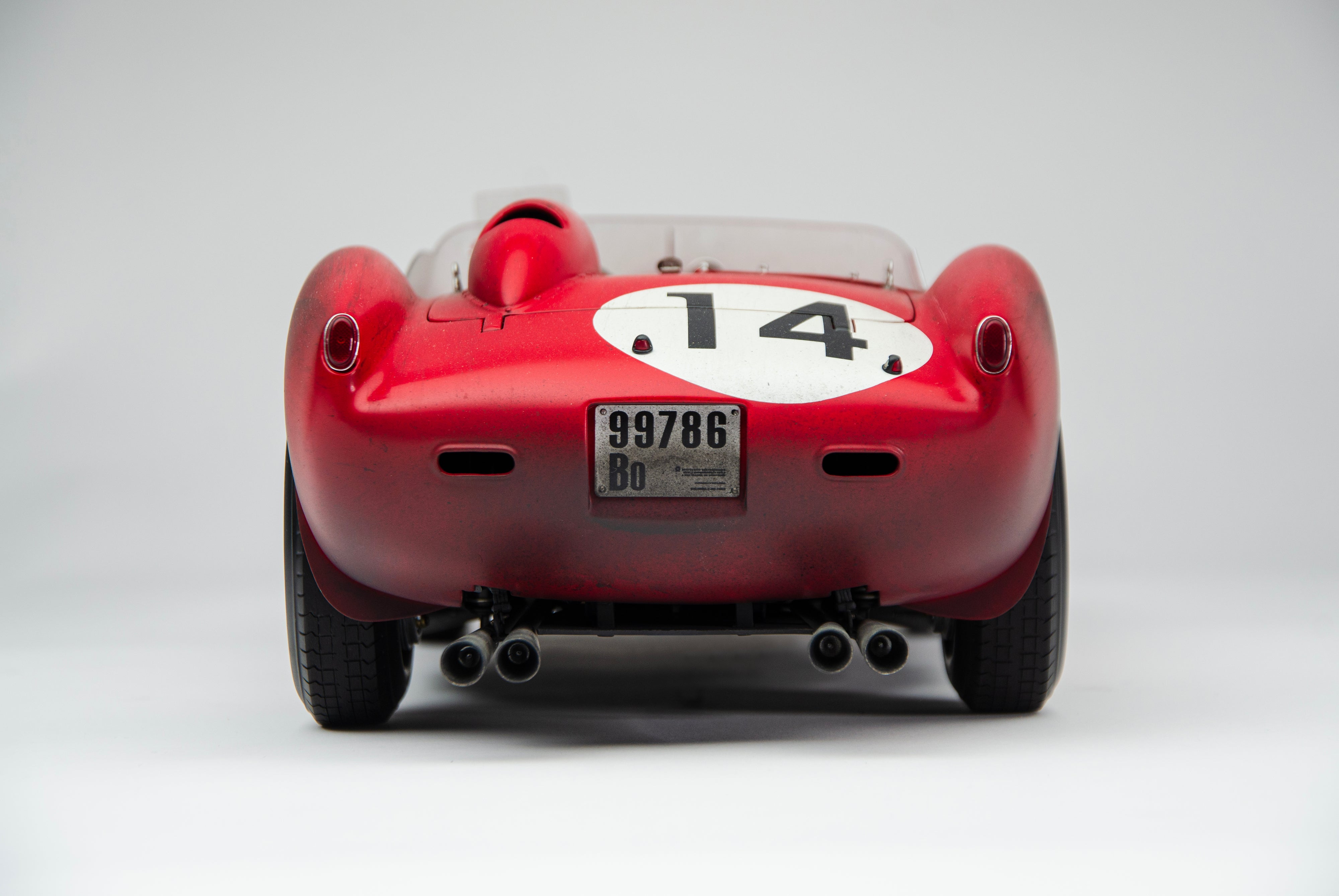 Ferrari 250 TR - 1958 Le Mans Winner - Race Weathered – Amalgam Collection