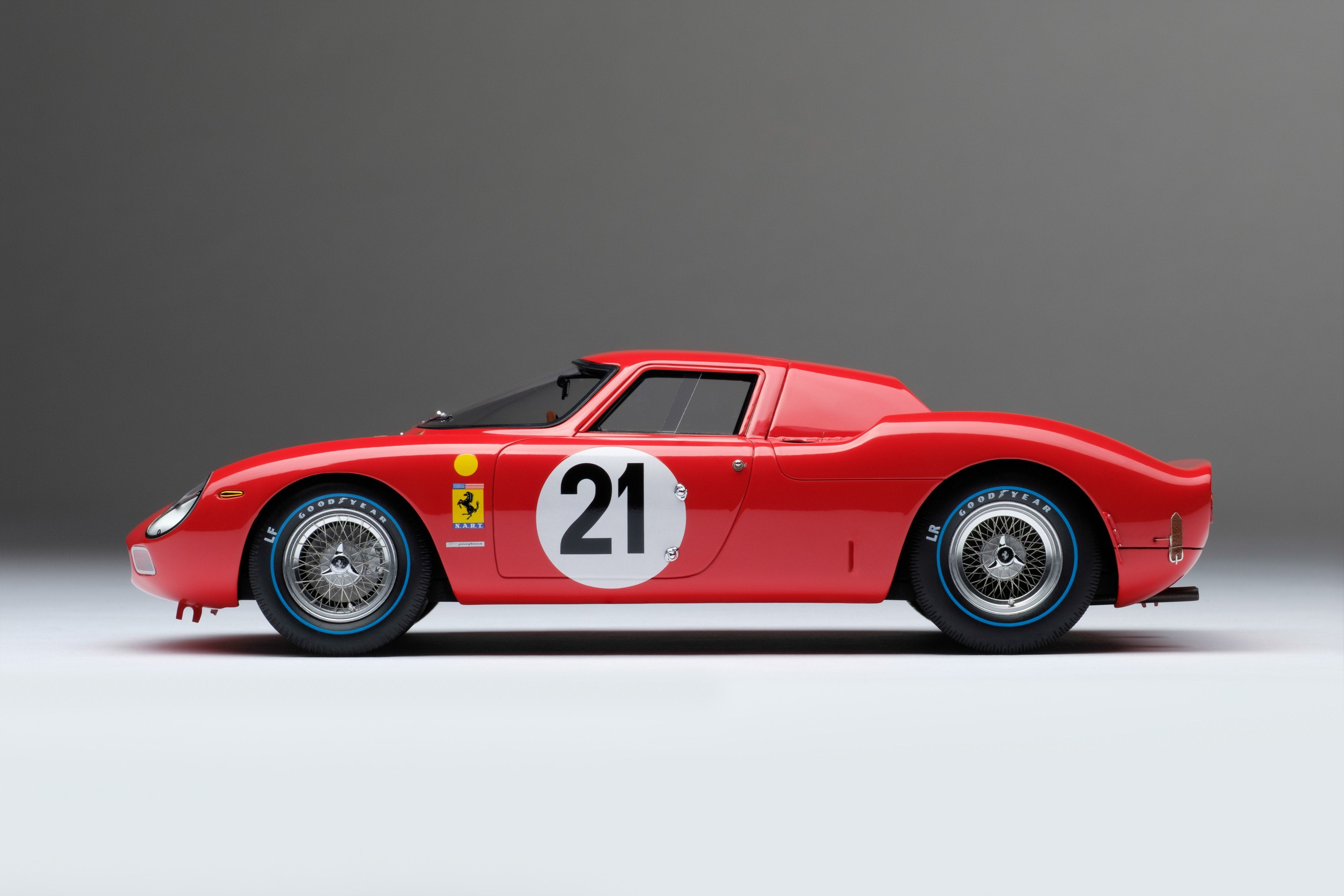 LE785 BURAGO 3033 Voiture 1/18 1:18 Ferrari 250 Le Mans 1965 Rouge