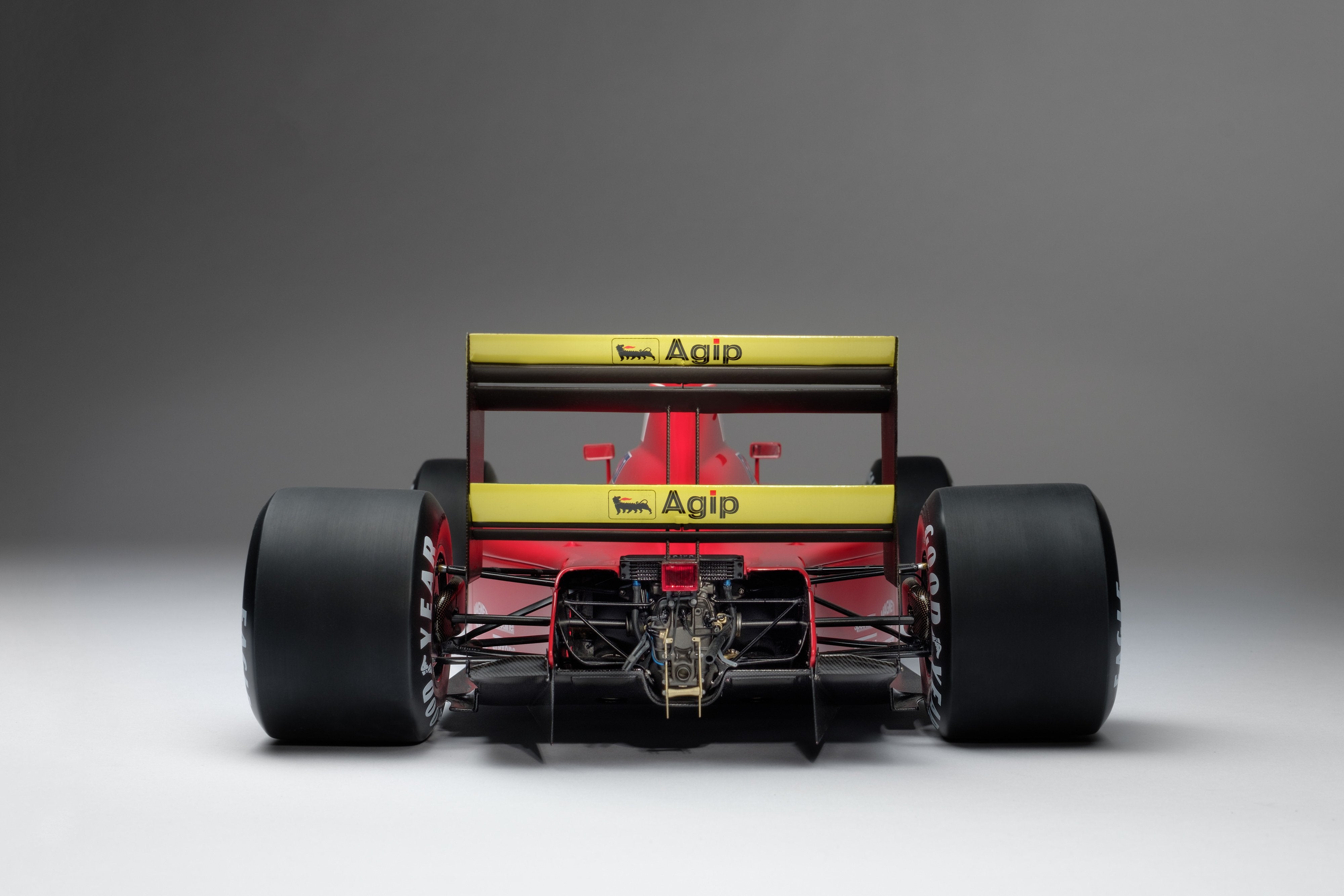 フェラーリF1-90（641/2）-アランプロスト – Amalgam Collection