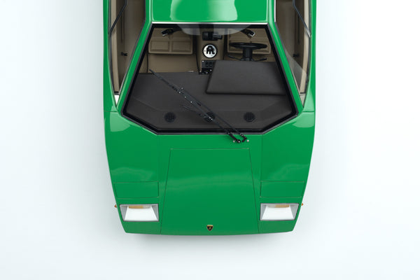 Lamborghini Countach LP400 (1974) – Amalgam Collection
