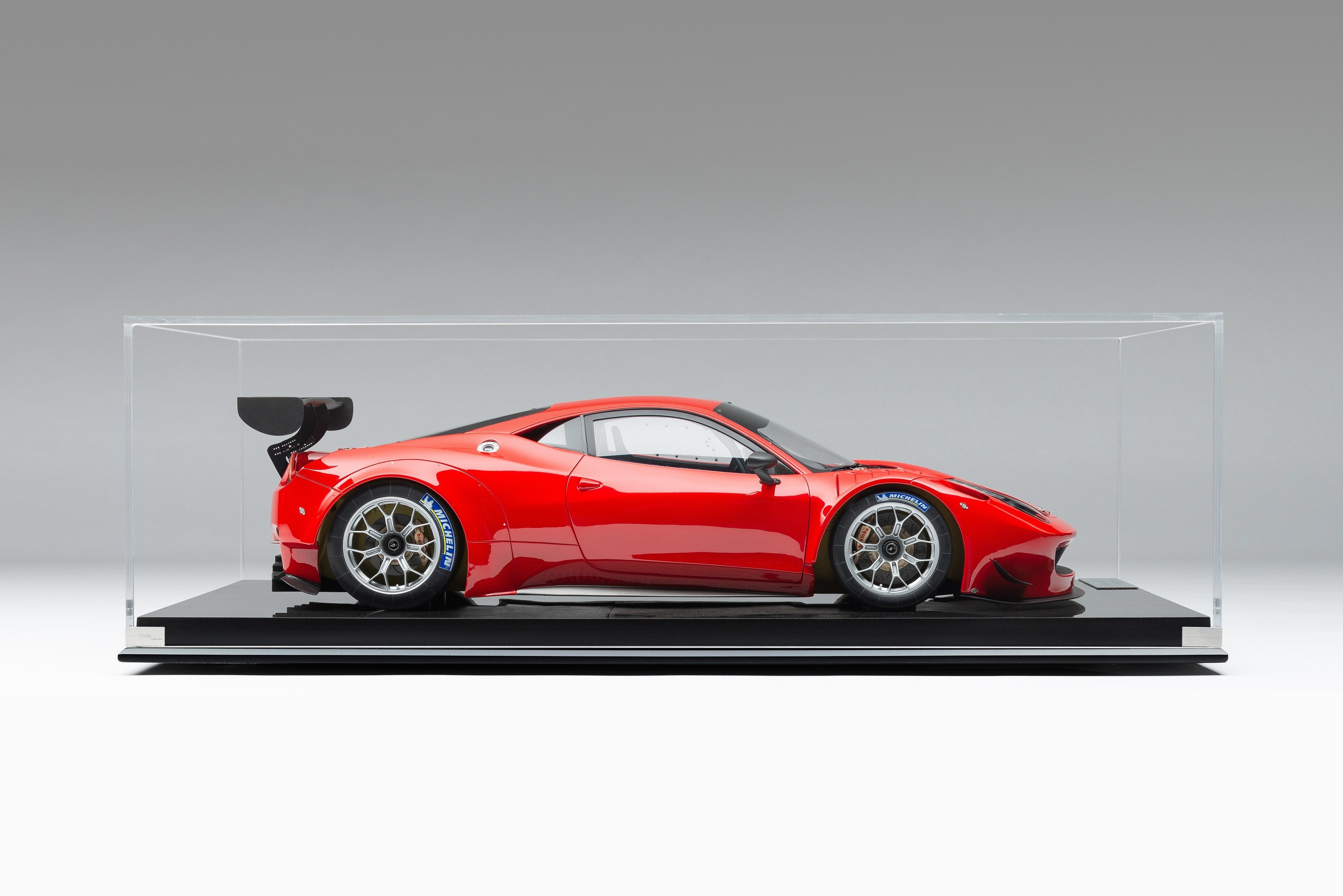 Ferrari 458 Italia GT3 (2013) – Amalgam Collection