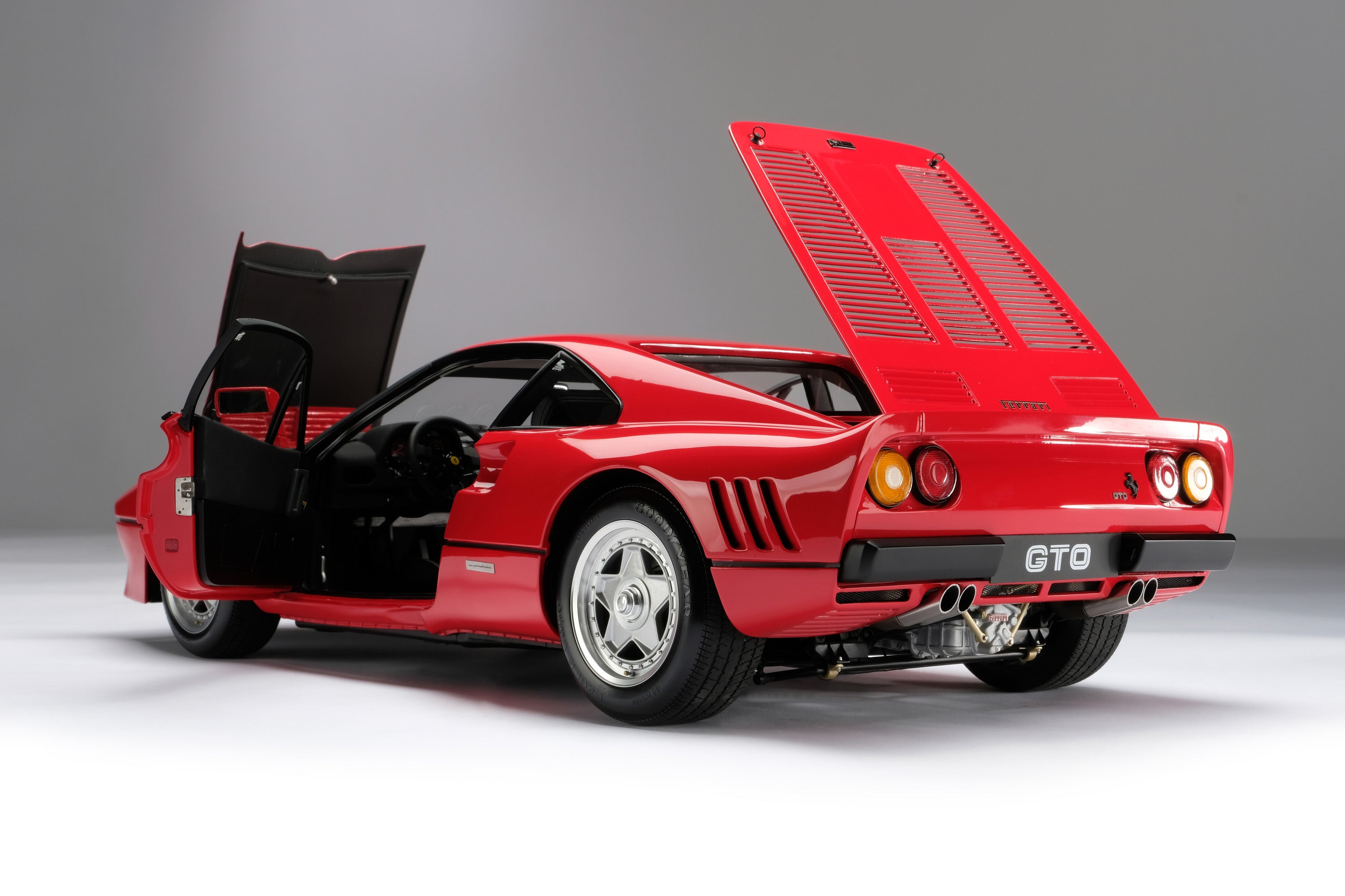 Ferrari 288 GTO (1984) – Amalgam Collection