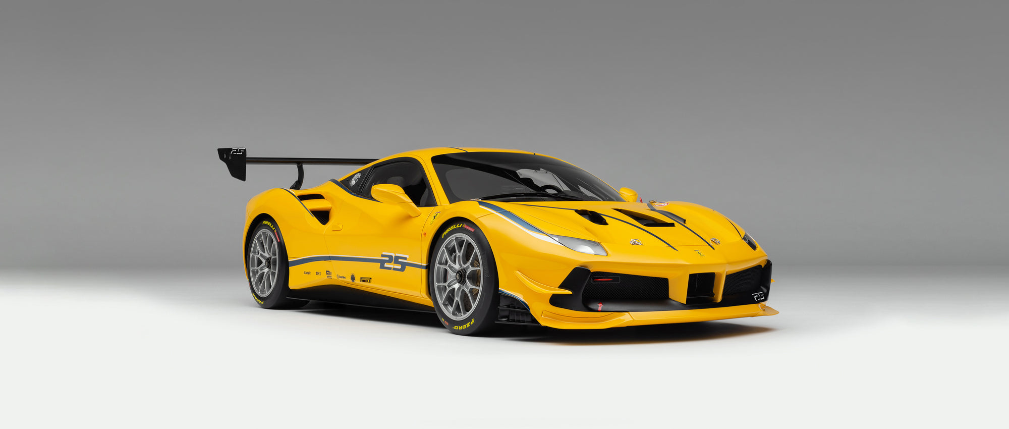 Ferrari 488 Challenge (2016)